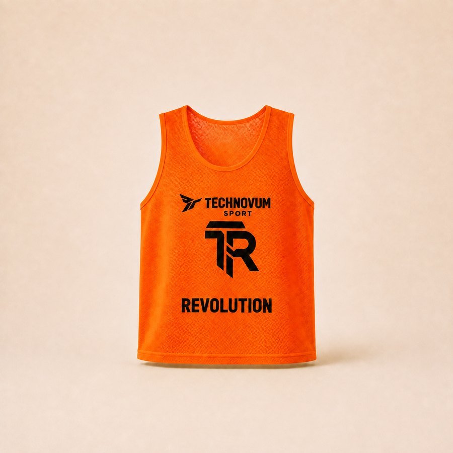 Peto de entrenamiento Revolution naranja con logo TR